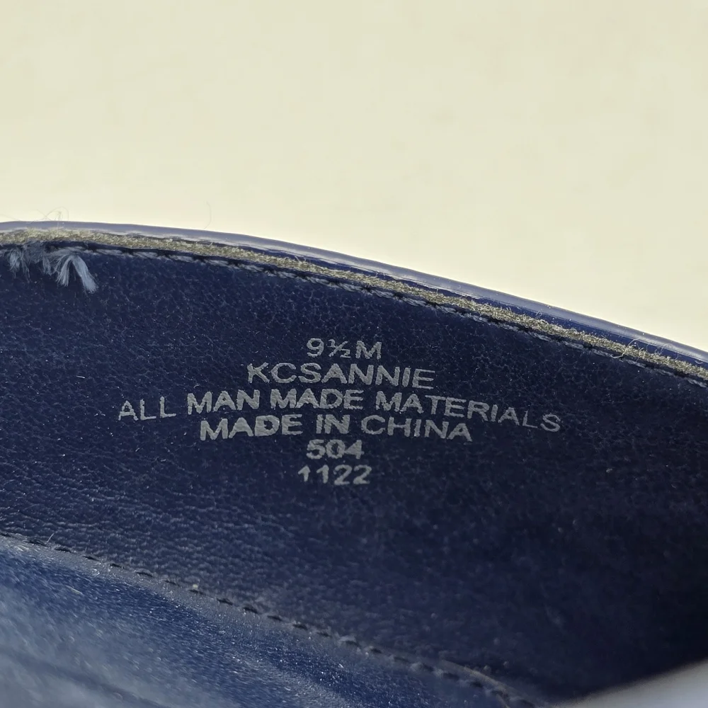 Calvin Klein Women's Sannie Pointy Toe Dress Flats, Blue Patent Leather, Sz 9.5M - Picture 8 of 11